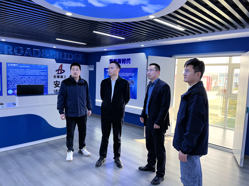 公司黨委副書記、總經(jīng)理張俊到霍邱縣市政基礎(chǔ)設(shè)施提升PPP項(xiàng)目調(diào)研3