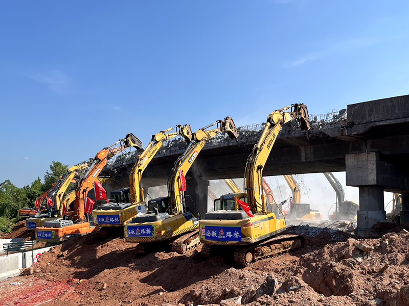 歷時17小時，上饒東樞紐互通項目橋梁拆除圓滿完成1