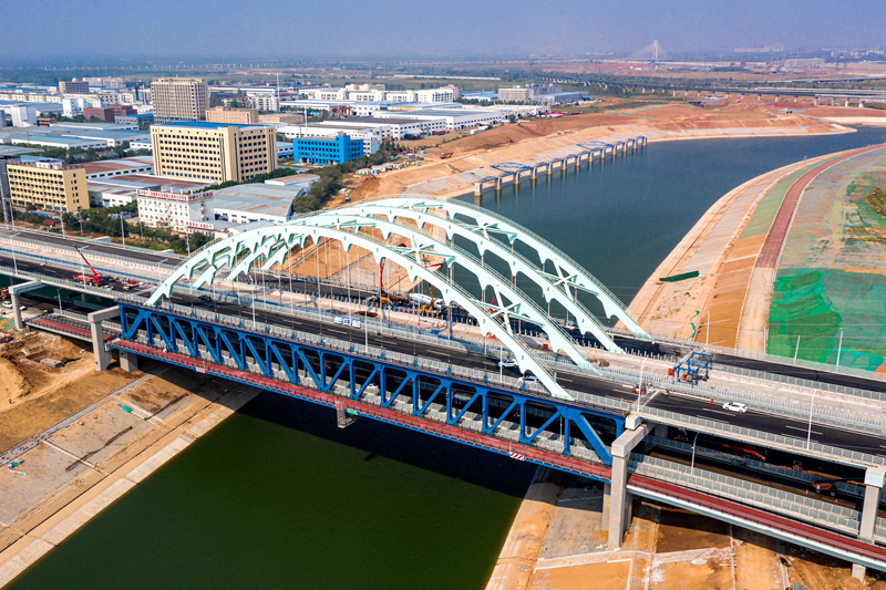 2、繁華大道橋